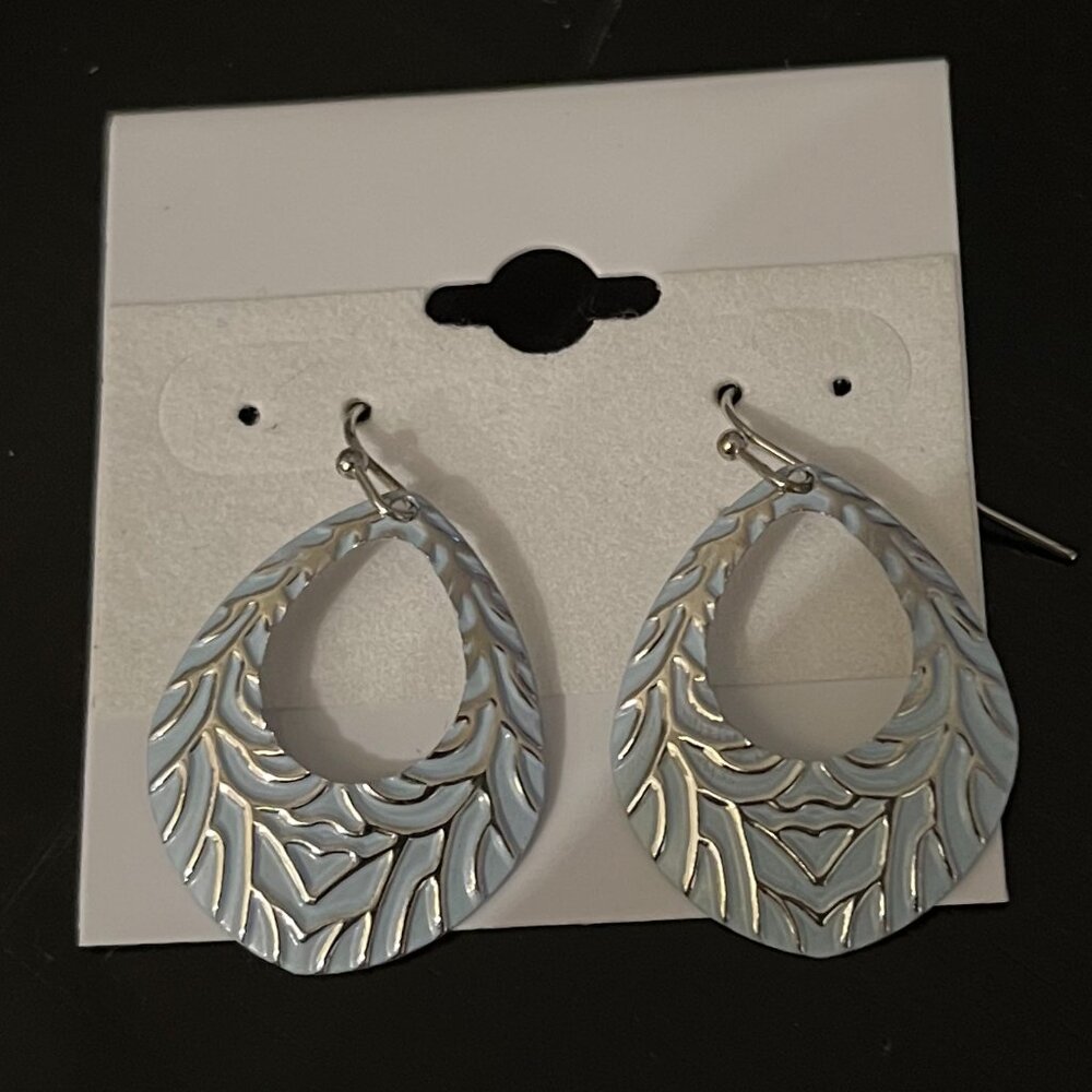 Baby Blue & Silver Teardrop Dangle Earrings with Leaf Pattern